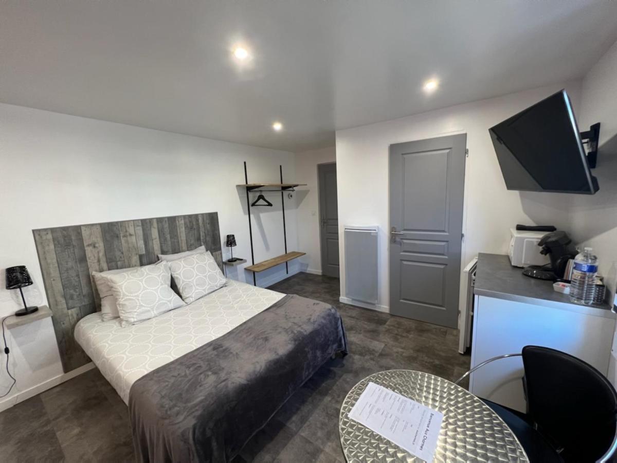 Aux Charmes 1 Bed and Breakfast Isques Buitenkant foto